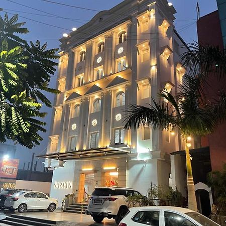 Hotel Sarvin Lucknow Extérieur photo