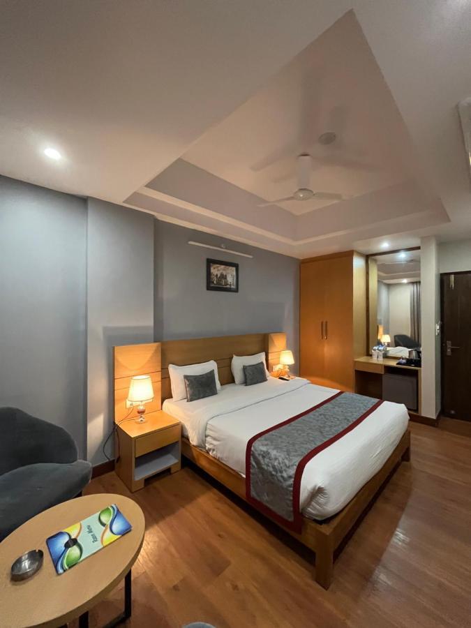 Hotel Sarvin Lucknow Extérieur photo